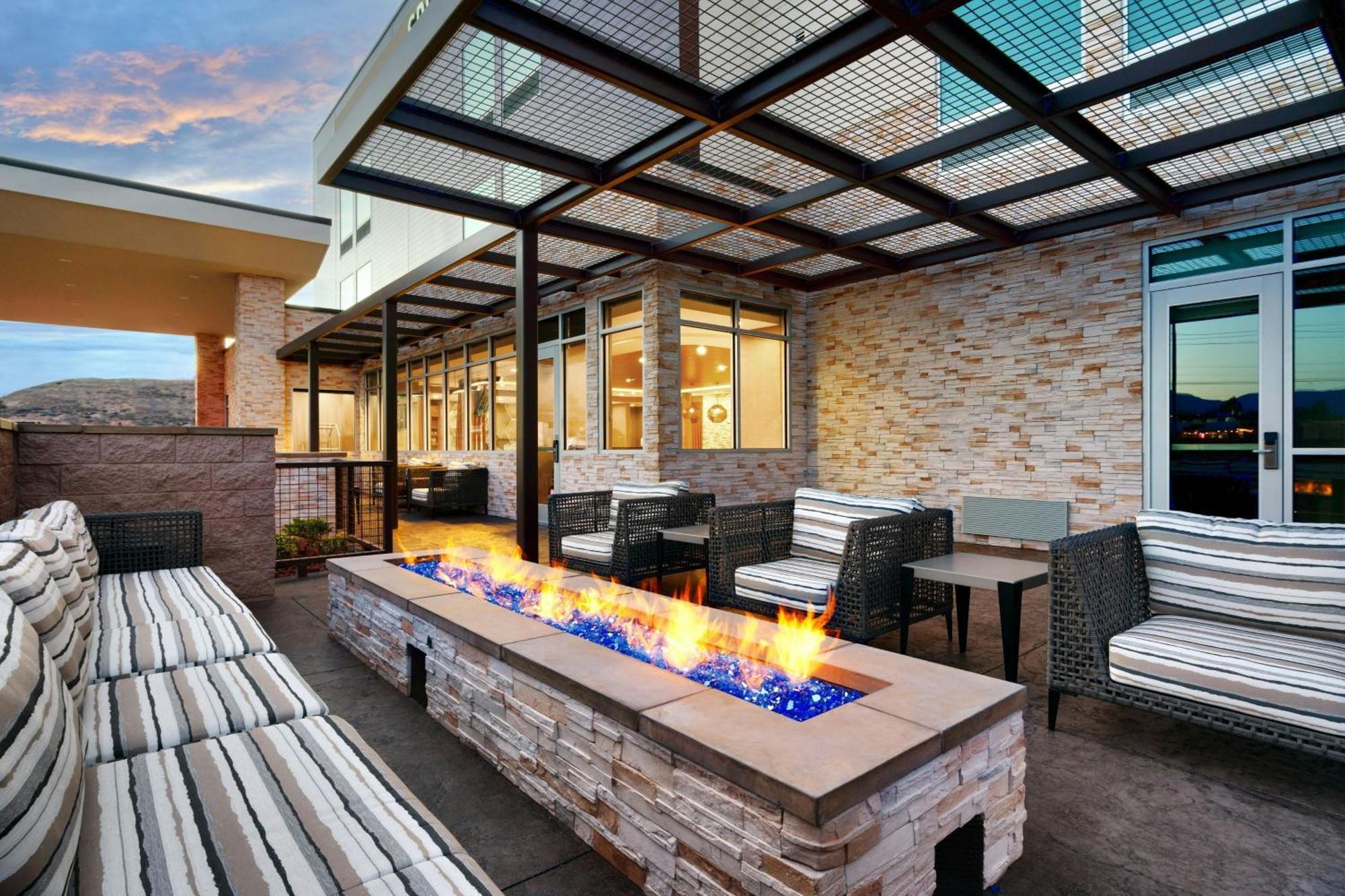 Springhill Suites By Marriott Cottonwood Extérieur photo
